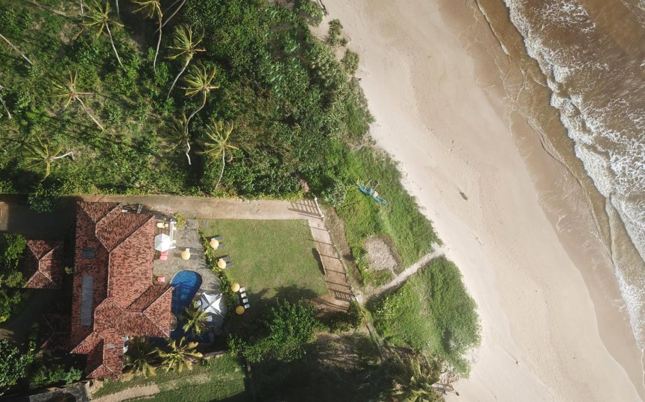 Santi Beach House With Pool & Beach 웰리가마 외부 사진